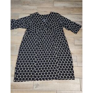 AVENUE DRESS BLACK  3/4 SLEEVE POLYESTER NOT STRETCH SIZE 28(3X)